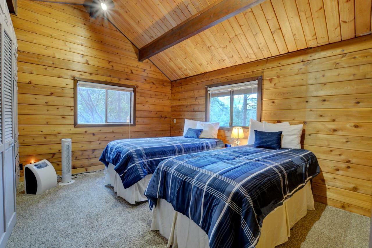Morrisons Rogue River Lodge Merlin Екстериор снимка